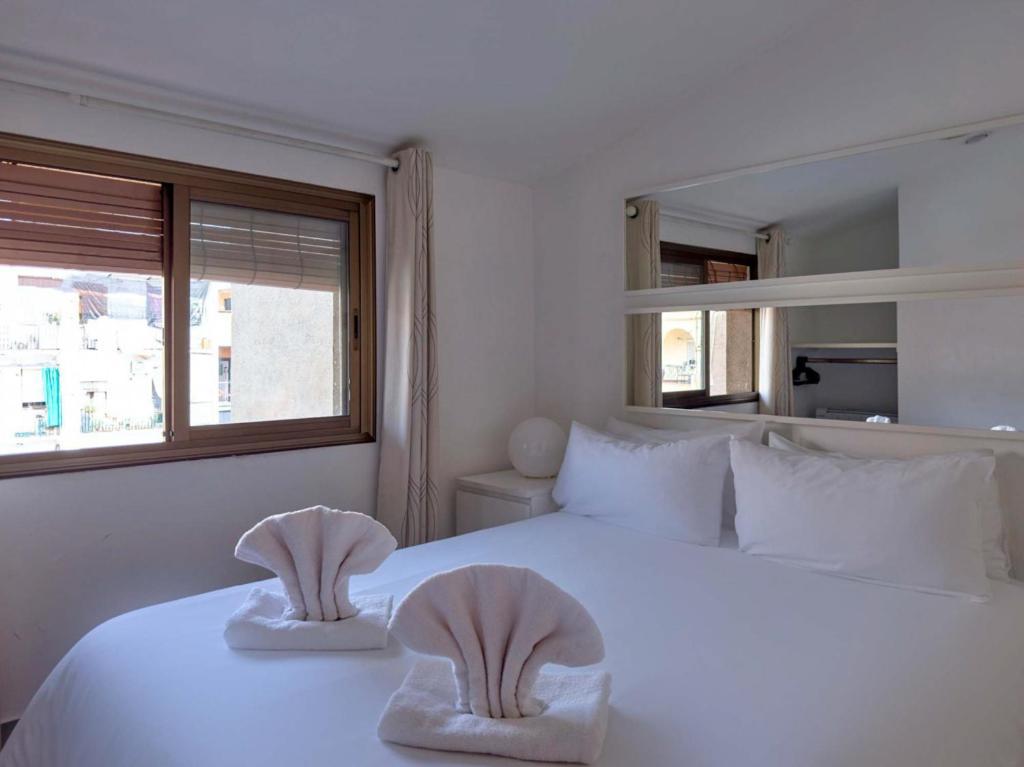 Stay U-Nique House Torre Damians บาร์เซโลนา ภายนอก รูปภาพ